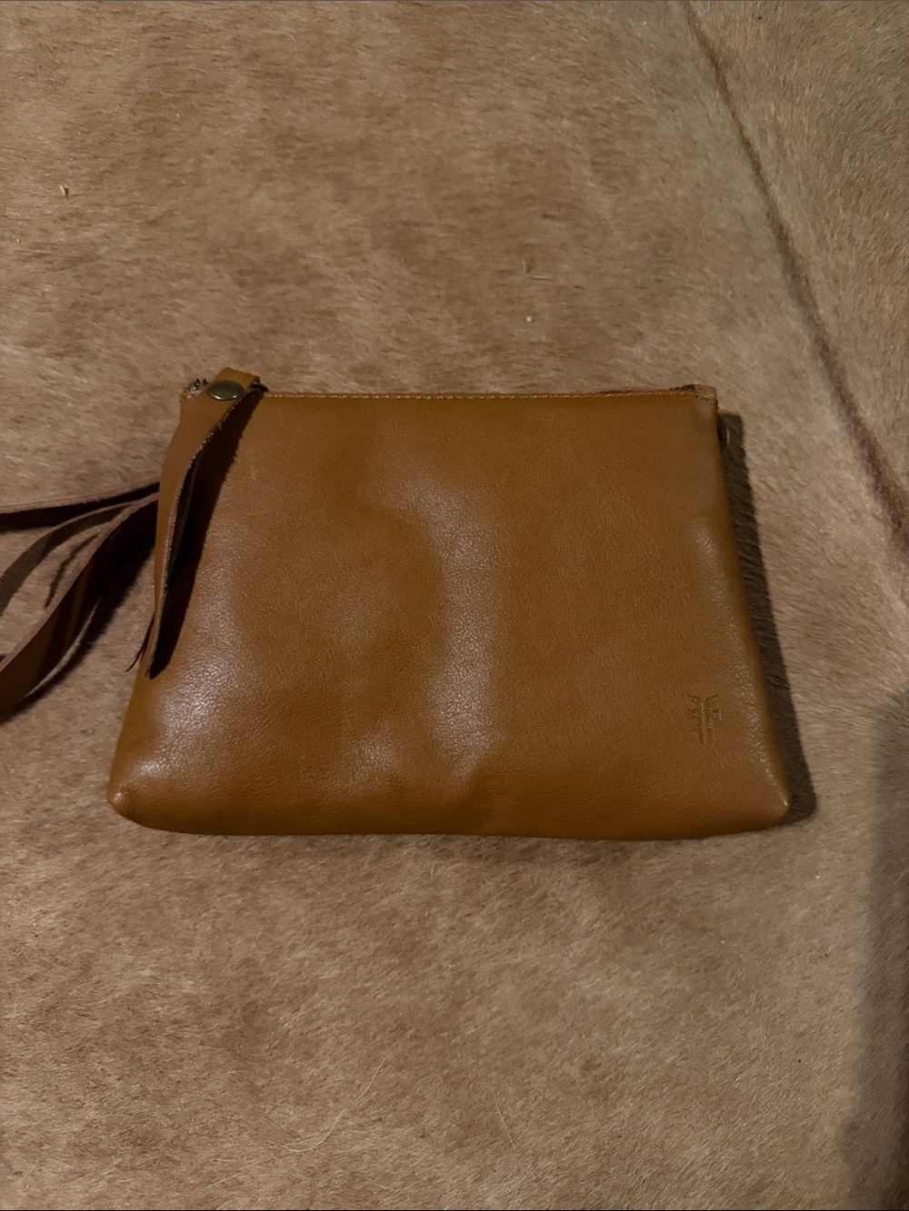 Frye tan belt purse.